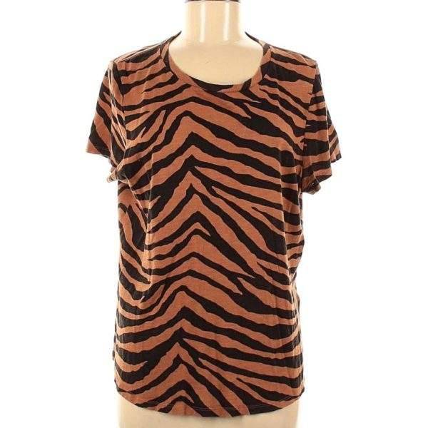 short sleeve t shirt